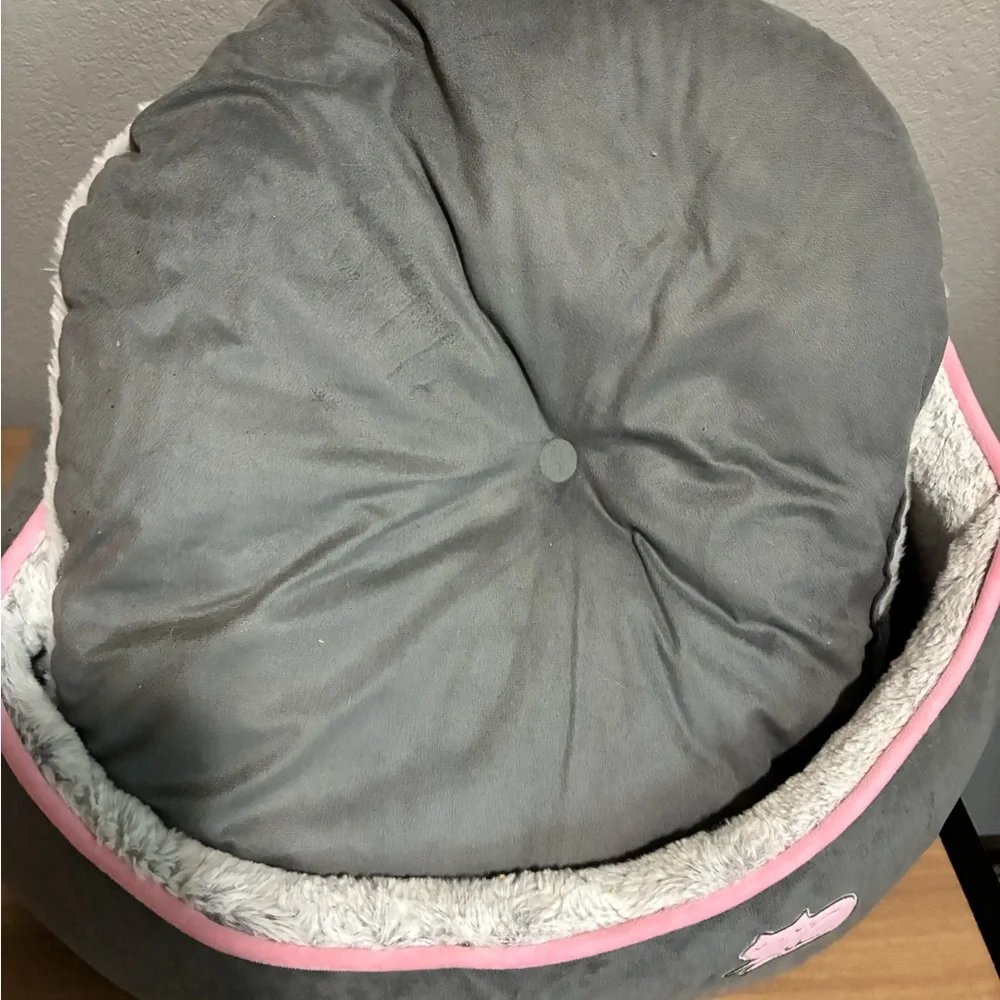Comfy cat bed Kitty Bed Grey Marble Cave Meow